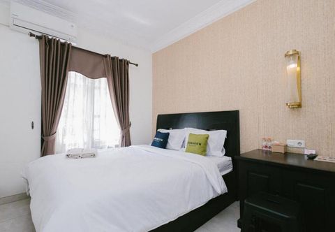 臥室 Urbanview Hotel Sultan Palace Malang