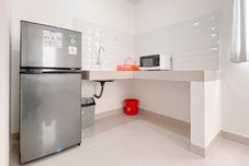 로비 Stylish 1BR (No Kitchen) Bandaraya Apartment - Tallasa City Makassar By Travelio