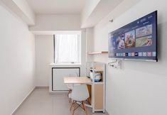 기타 2 Stylish 1BR (No Kitchen) Bandaraya Apartment - Tallasa City Makassar By Travelio