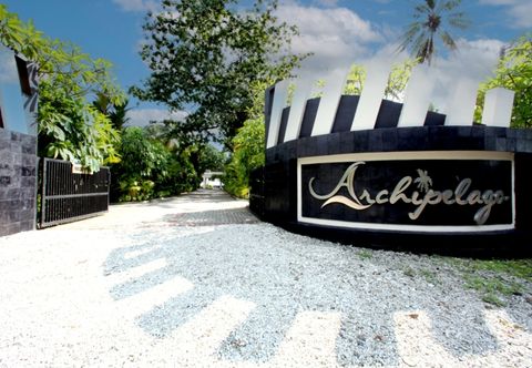 Exterior Archipelago Carita