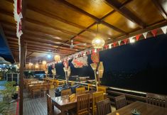 Restaurant 5 Villa Robert Manado