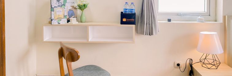 Lobi Best Price Studio at Apartment Grand Palace Kemayoran By Travelio