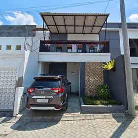 Others 1 VILLA ROYAL AROIS D10 BY N2K, Pusat Oleh Oleh Khas Malang & Batu - Buah Tangan Hotels