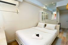 Bedroom Nice and Comfort Studio Patraland Urbano Apartment By Travelio