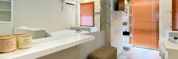 Lobby Nice and Comfort Studio Patraland Urbano Apartment By Travelio