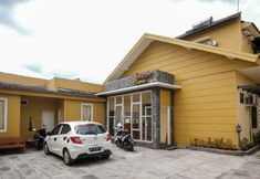 Exterior 5 RedDoorz @ Solo Baru