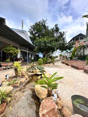 Bungalow Hotel , Rp 501.462