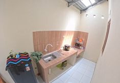 其他 5 Joglo Sindoro Homestay Jogja