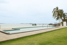 Swimming Pool Sadi Beach House