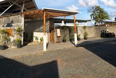 Exterior Sadi Beach House