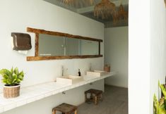 Others 2 Sadi Beach House