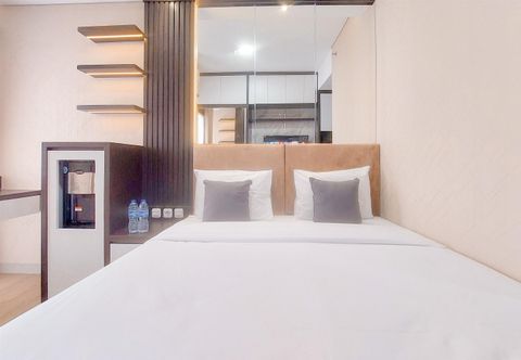 Others Comfort and Modern Look Studio at Transpark Bintaro Apartment By Travelio