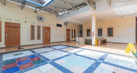 外觀 2 Wisma Alamanda near Terminal Cicaheum RedPartner