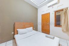 臥室 Wisma Alamanda near Terminal Cicaheum RedPartner