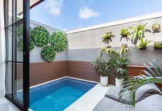 Swimming Pool 4 Cove Anantaha Loft & Villa