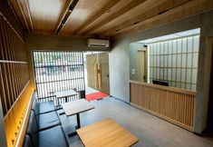 로비 2 Merak Guest House Samarinda