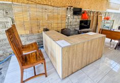 Lobi 5 RedDoorz @ De'balcon Accomodation Kuta Bali