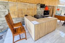 Lobi RedDoorz @ De'balcon Accomodation Kuta Bali