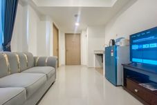 Others Cozy and Relaxing Living 2BR Meikarta Apartment By Travelio