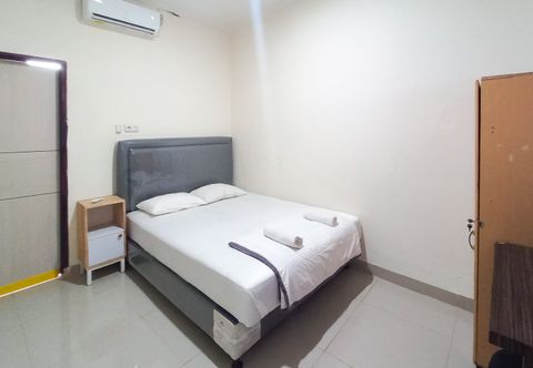 Lainnya D Cost 19 Syariah Mitra RedDoorz