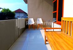 Common Space 4 Wisma Kencana Syariah near UNS Mitra RedDoorz