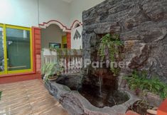 로비 3 Orange inn RedPartner Madiun