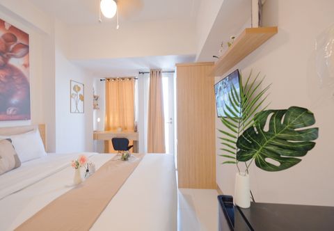 Bedroom Compact and Simply Studio at Tokyo Riverside PIK 2 Apartment By Travelio