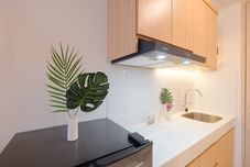 Common Space Compact and Simply Studio at Tokyo Riverside PIK 2 Apartment By Travelio