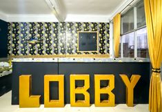 Lobby 4 RedDoorz Syariah @ Neu Hostel Cisarua Lembang
