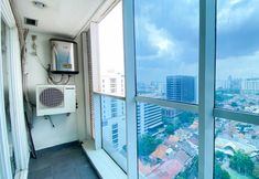 Common Space 2 Great City View Studio Apartment at Tamansari The Hive By Travelio