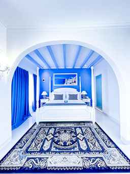 JUNGWOK RESORT, USD 74.76