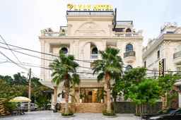 Ly Ly Hotel 2, Rp 1.022.905
