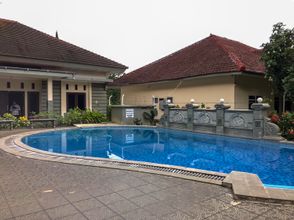 Exterior 4 Villa Bunga Guest House RedPartner