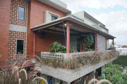 Rattanhaus Premiere, THB 748.89