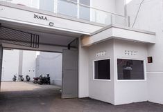 外観 2 INARA GUESTHOUSE & VILLA