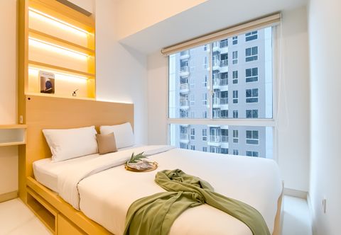 Exterior Cozy with Modern Style 2BR at Tokyo Riverside Apartment By Travelio