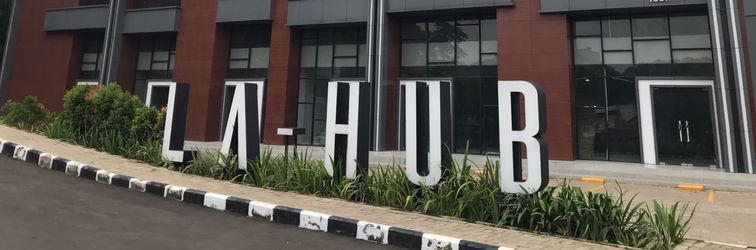 Lobby Stunning Studio at La Hub City Apartment By Travelio