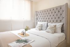 外観 New Furnished 2BR Apartment with Office Room at Meikarta By Travelio