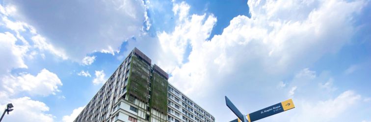 大廳 Comfortable Studio Room Apartment at LRT City Jatibening By Travelio