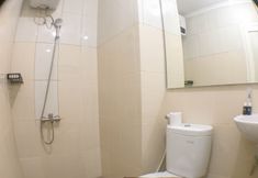 อื่นๆ 5 Modern Studio Apartment at Bale Hinggil By Travelio