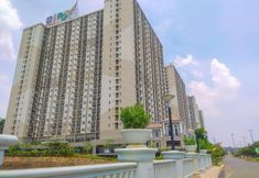 Lobby 5 Comfy and Best 2BR Podomoro Golf View Apartment By Travelio