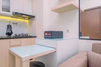 Others 4 Comfy and Best 2BR Podomoro Golf View Apartment By Travelio