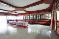 Lobby Hotel Makatembo Tomohon Mitra RedDoorz