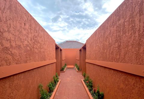 外部的 Anom Villa