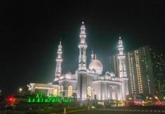 기타 5 Warm and Nice Studio at Podomoro Golf View Apartment By Travelio