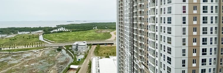 Lobi Minimalist Style and Homey Studio Apartment at Tokyo Riverside PIK 2 By Travelio