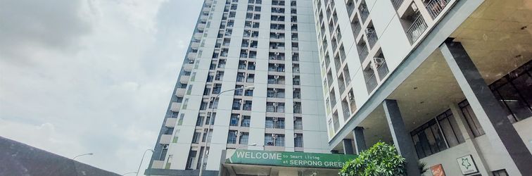Lobby Modern and Good Deal 2BR Apartment Serpong Greenview By Travelio