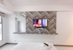 Khác 3 Studio (No Kitchen) Apartment with City Light View Benson Supermall Mansion By Travelio