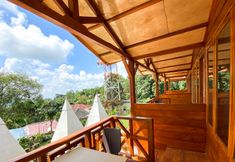 Exterior 3 Urbanview Hotel D'Pineapple Villa Ciater by RedDoorz