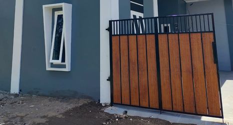 Exterior 2 JM Homestay